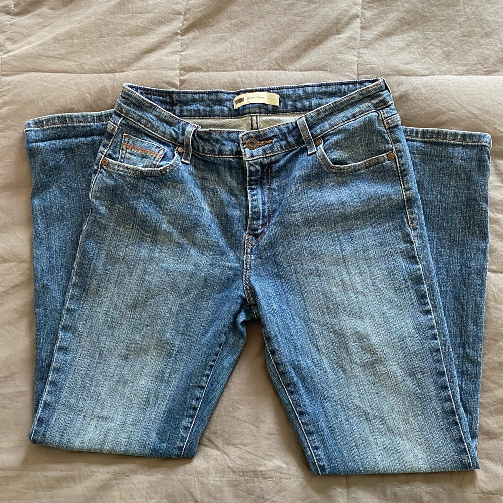 👖🌻 Levi’s Mid Rise Skinny jeans 👖🌻